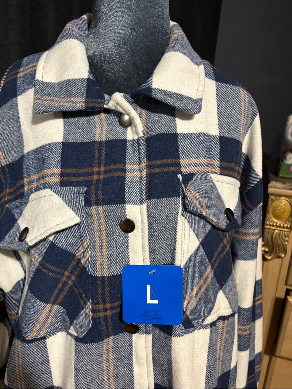 NWT HFX Plaid Button-Front shirt/Jacket in Navy and Cream - Picture 7 of 9